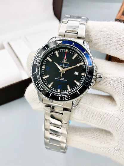 Omega Seamaster Black Blue Dial with Rotating Bezel