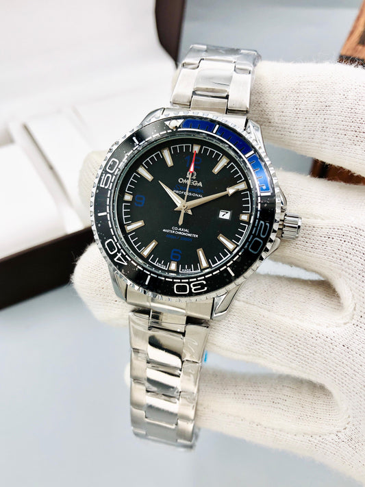 Omega Seamaster Black Blue Dial with Rotating Bezel